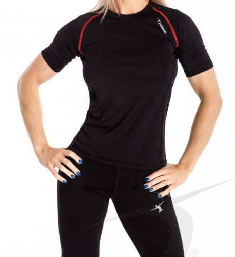 Тренировочная футболка  женская черная